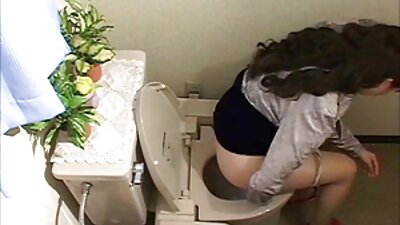 Milf fru suger en lek med kuk